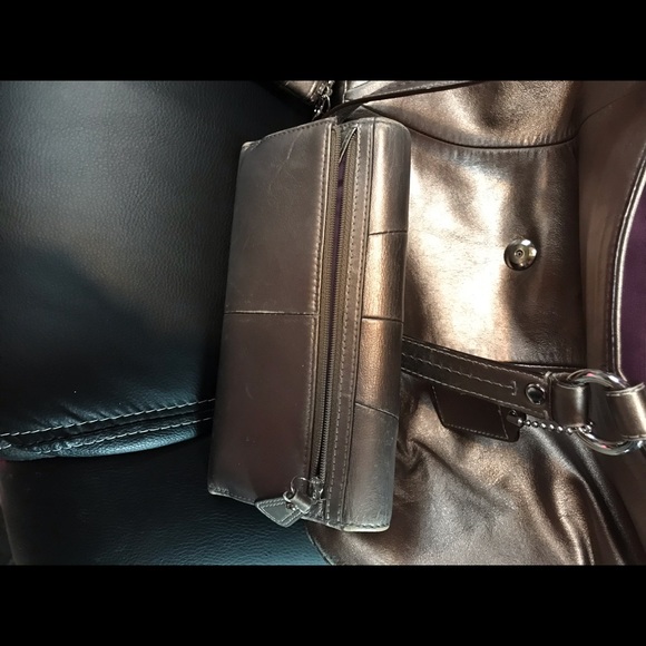 SOLD!    Coach purse, wallet & wristlet bundle! - Picture 6 of 8